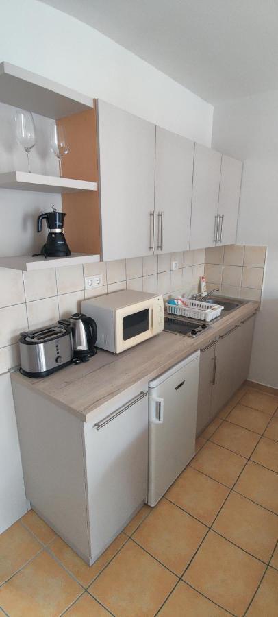 Aliz Apartman ザラカロシュ エクステリア 写真